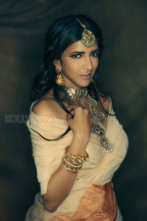 Actress Lakshmi Manchu Latest Photoshoot Photos