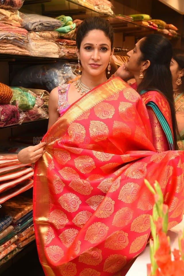 Actress Lavanya Tripathi At Swaroopa Reddy Boutique Launch Photos