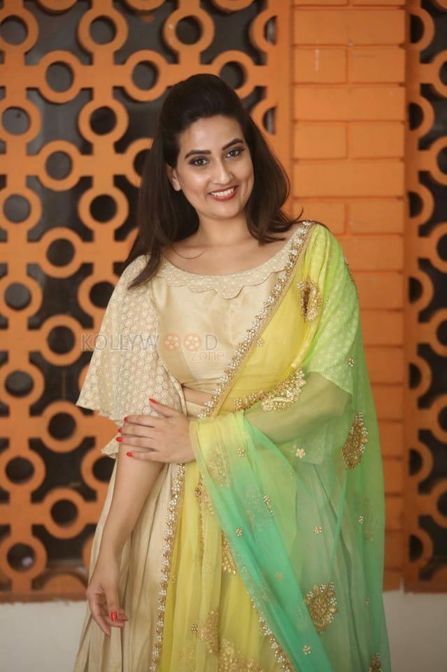 Actress Manjusha At Chiranjeevi Rd Birthday Celebrations Photos