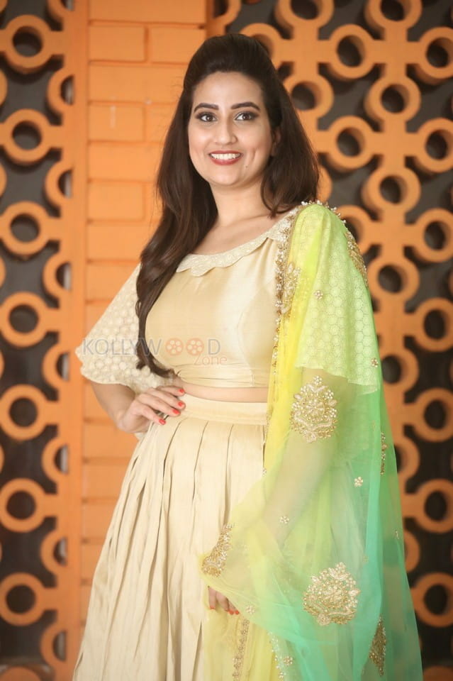 Actress Manjusha At Chiranjeevi Rd Birthday Celebrations Photos