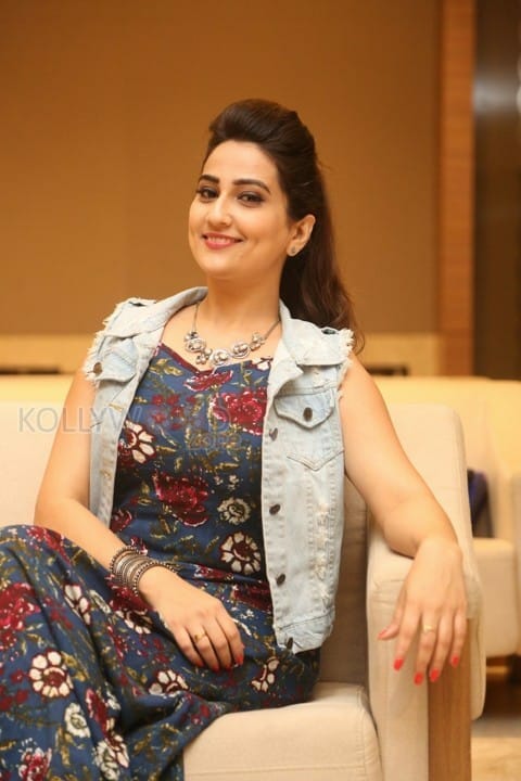 Actress Manjusha Latest Photos