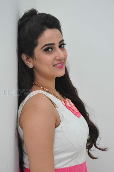 Actress Manjusha Photoshoot Pictures