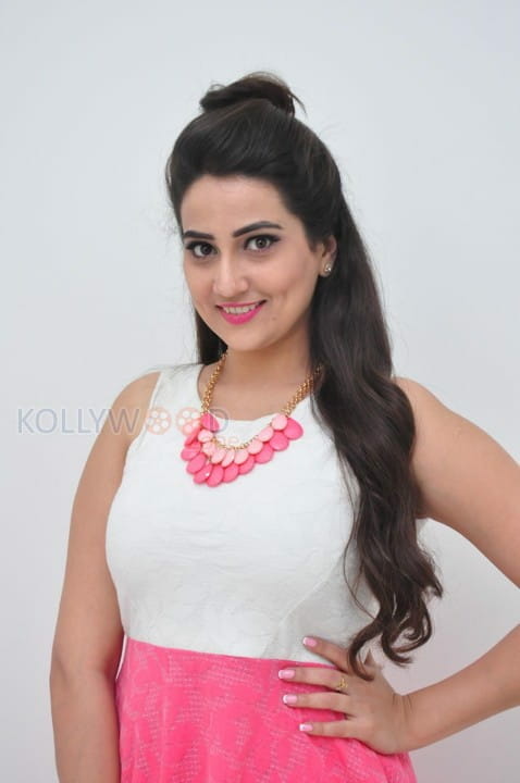 Actress Manjusha Photoshoot Pictures