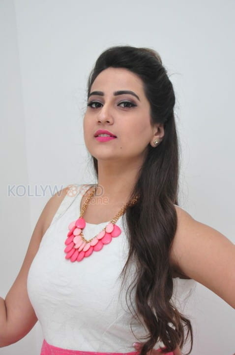 Actress Manjusha Photoshoot Pictures