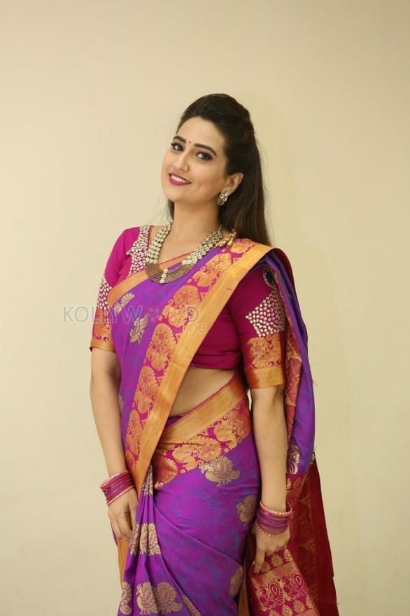 Actress Manjusha Traditional Saree Photos