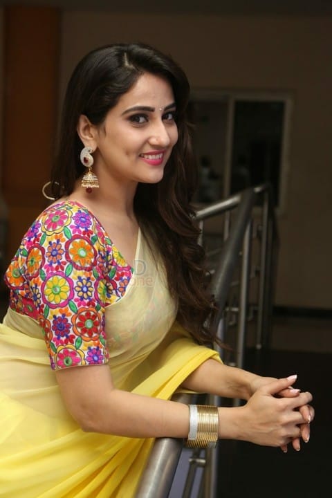 Actress Manjusha Yellow Saree Photos