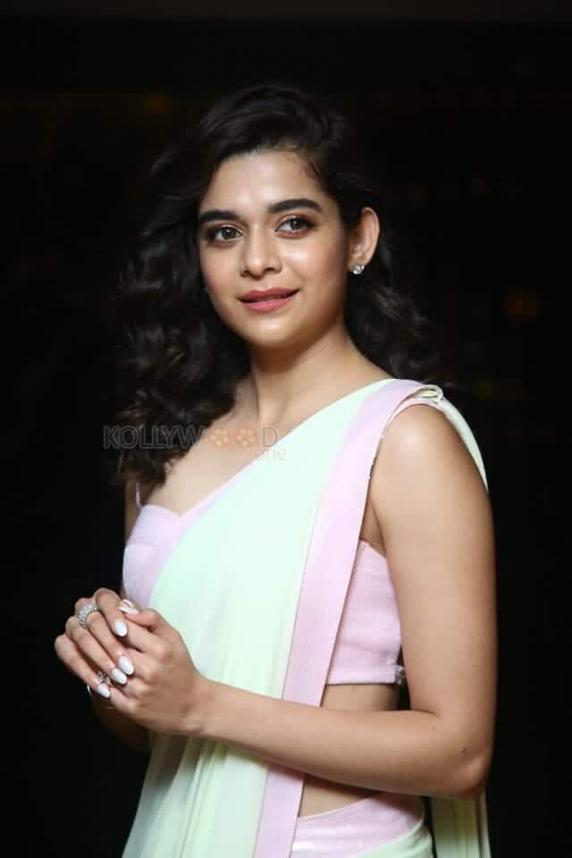 Actress Mithila Palkar at Ori Devuda Trailer Launch Photos 07