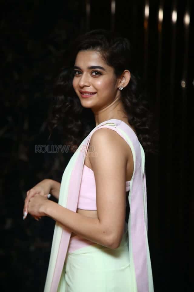 Actress Mithila Palkar at Ori Devuda Trailer Launch Photos 09