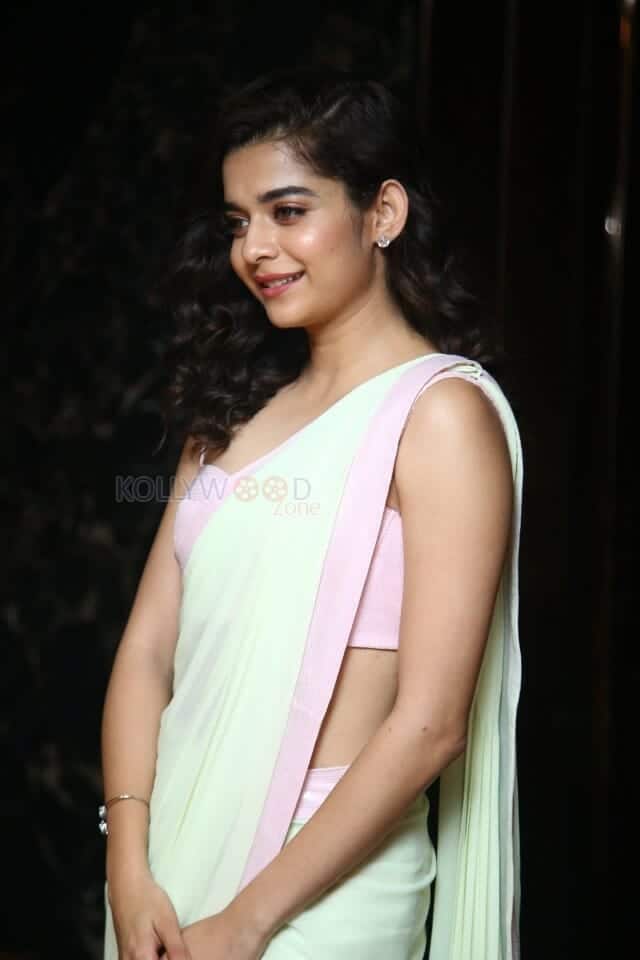 Actress Mithila Palkar at Ori Devuda Trailer Launch Photos 10