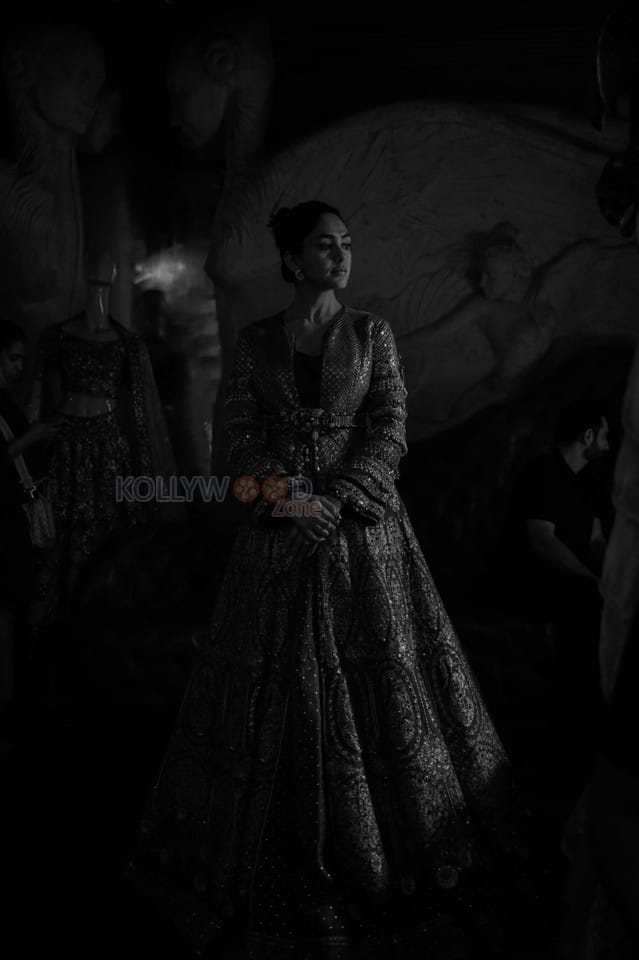 Actress Mrunal Thakur in a Black and White Lehenga Photos 02