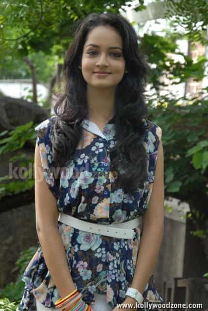 Actress Sanvi Photos