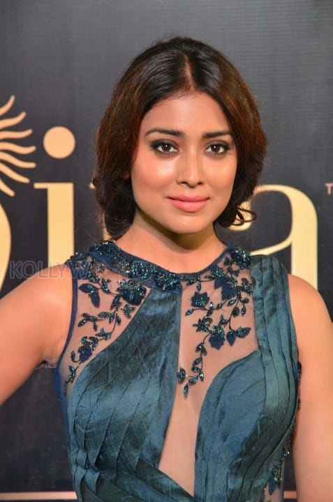 Actress Shriya Saran At Iifa Utsavam Pictures