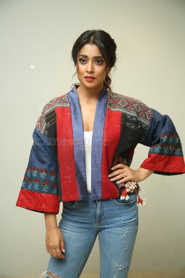 Actress Shriya Saran At Raja Vaaru Rani Gaaru Movie Poster Launch Press Meet Photos