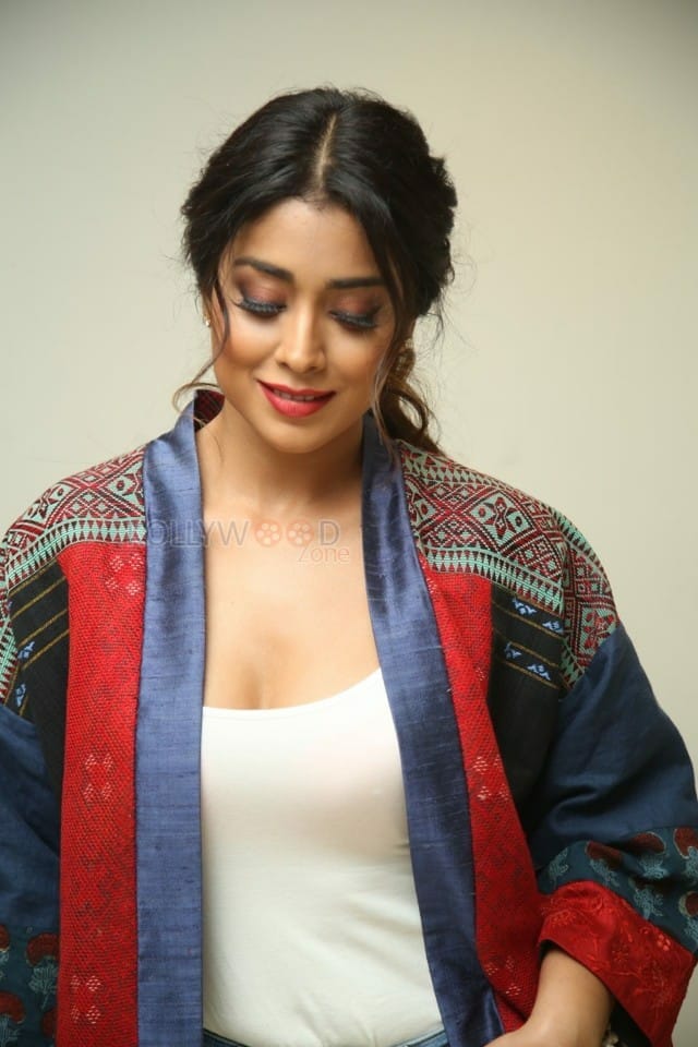 Actress Shriya Saran At Raja Vaaru Rani Gaaru Movie Poster Launch Press Meet Photos