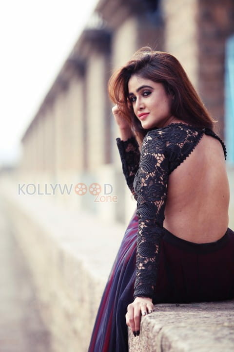 Actress Sony Charishta New Photoshoot Stills