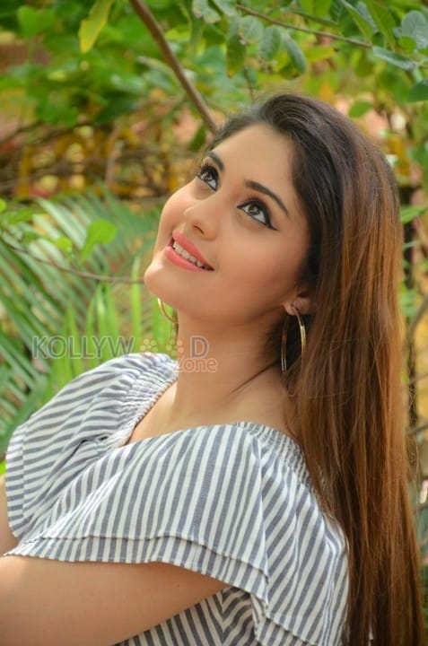 Actress Surabhi Latest Photos