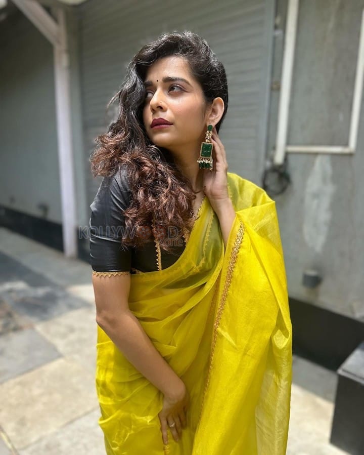 Beautiful Mithila Palkar in a Yellow Silk Saree and Black Blouse Pictures 02