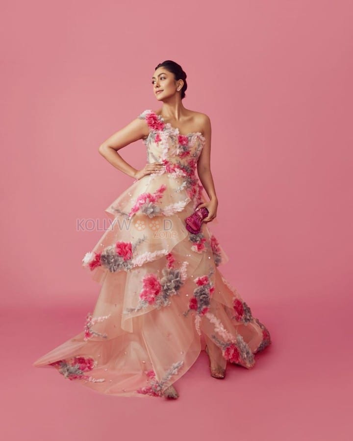 Beautiful Mrunal Thakur in a Pink Floral Gown Pictures 01