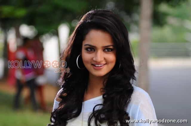 Beautiful Shanvi Pictures