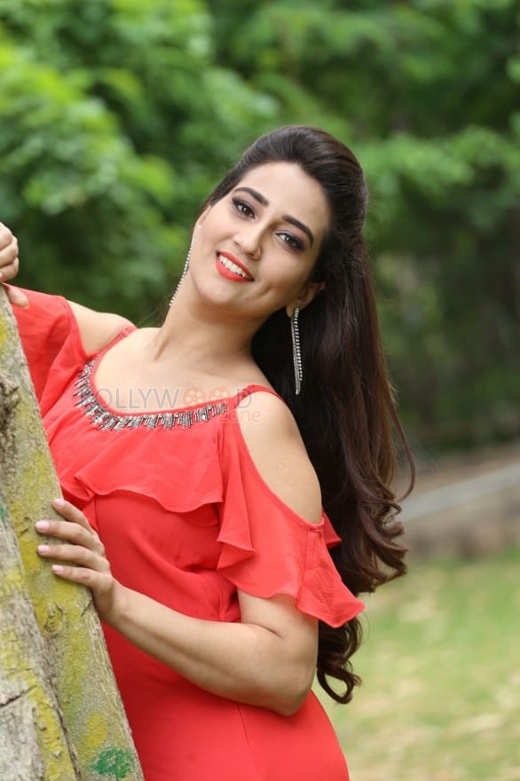 Beautiful Telugu Actress Manjusha Photoshoot Pictures