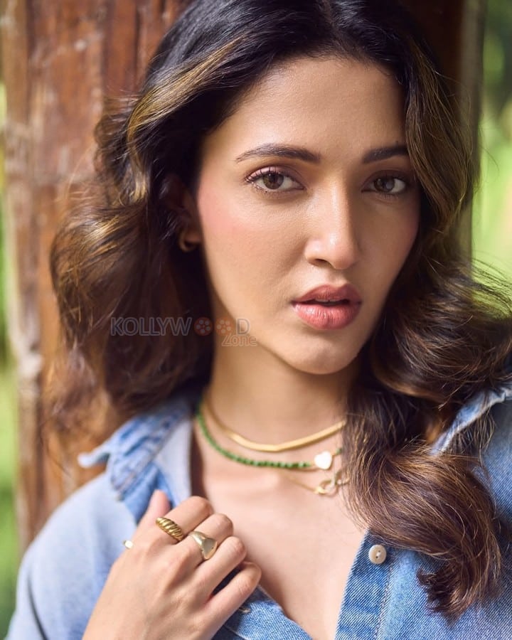 Casual Chic Neha Shetty in a Blue Denim Shirt Photos 02