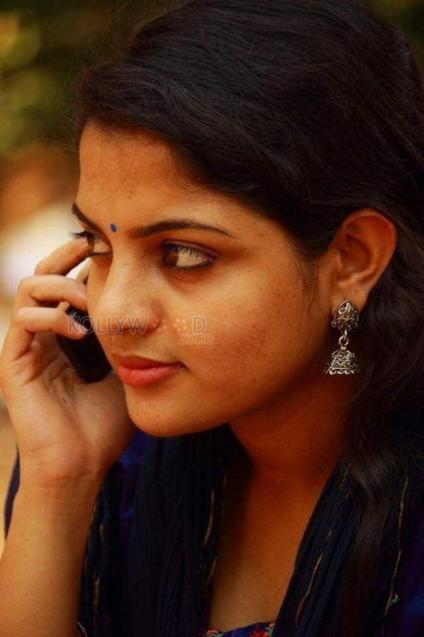 Gayatri Movie Heroine Nikhila Vimal Photos