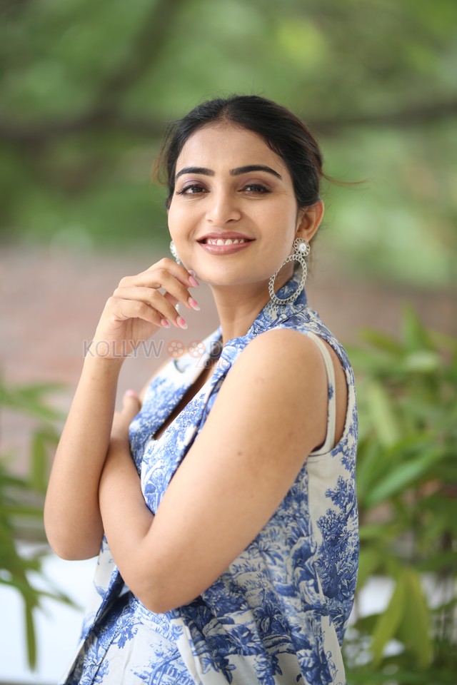 Heroine Ananya Nagalla at Pottel Movie Interview Photos 18