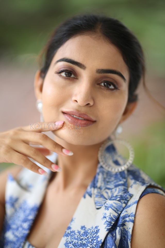 Heroine Ananya Nagalla at Pottel Movie Interview Photos 20