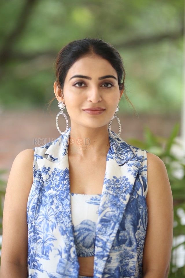 Heroine Ananya Nagalla at Pottel Movie Interview Photos 33