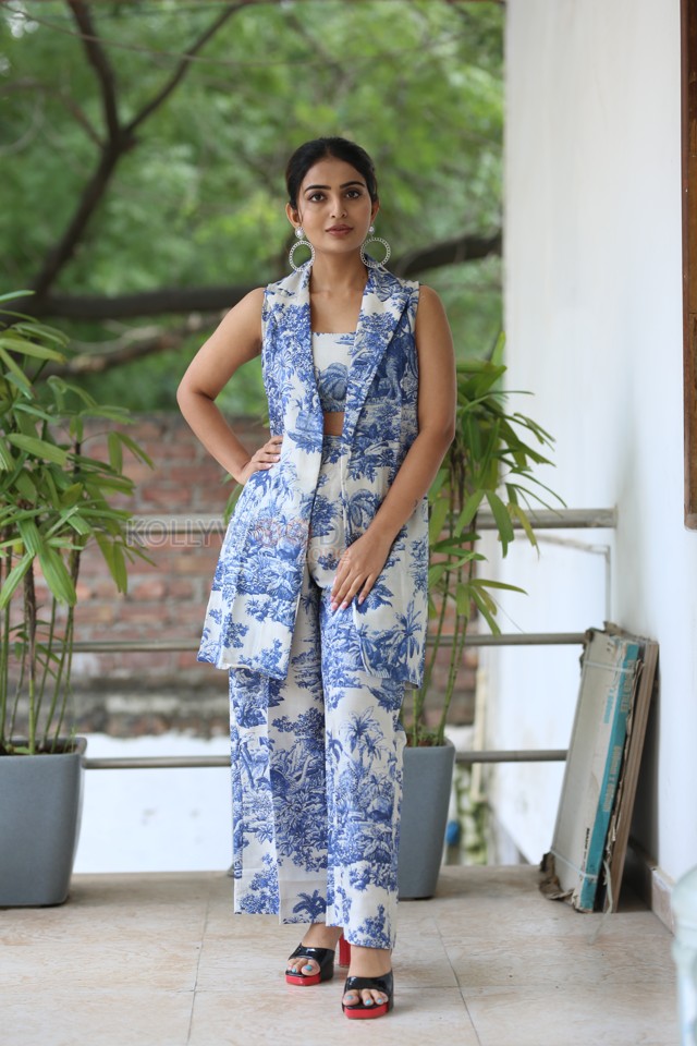 Heroine Ananya Nagalla at Pottel Movie Interview Photos 36