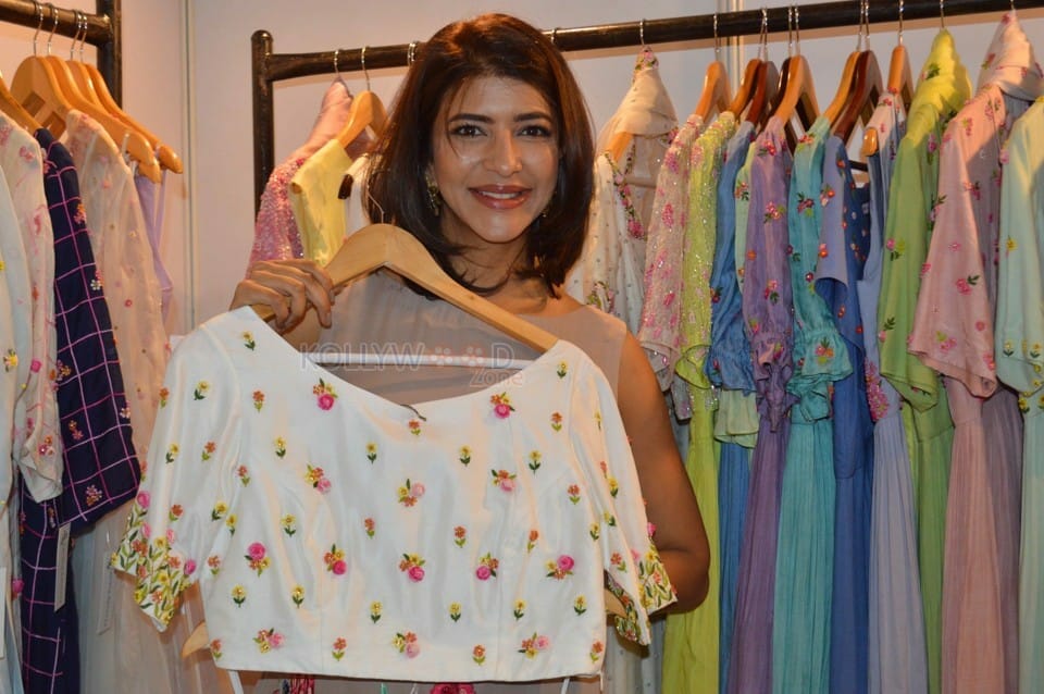 Lakshmi Manchu Inaugurates Pretx Photos