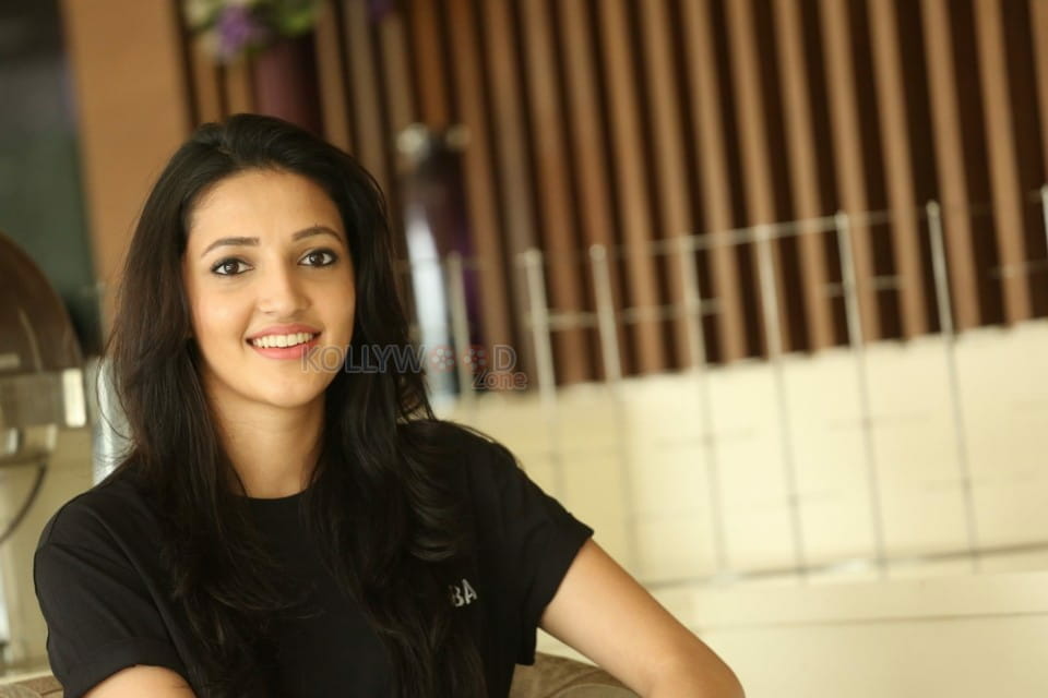 Mangalore Actress Neha Shetty Photos