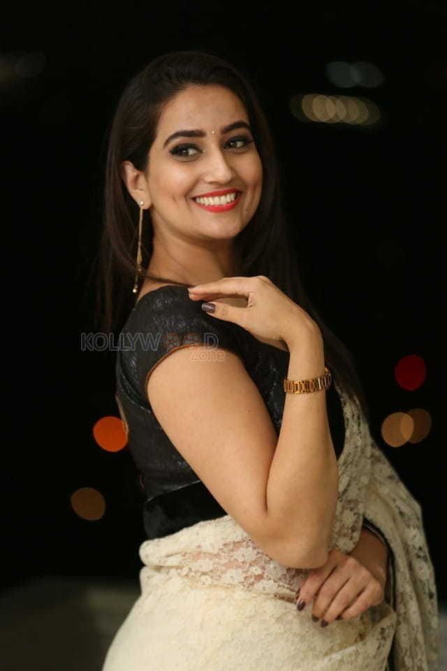 Manjusha At Shubhalekha Lu Press Meet Pictures