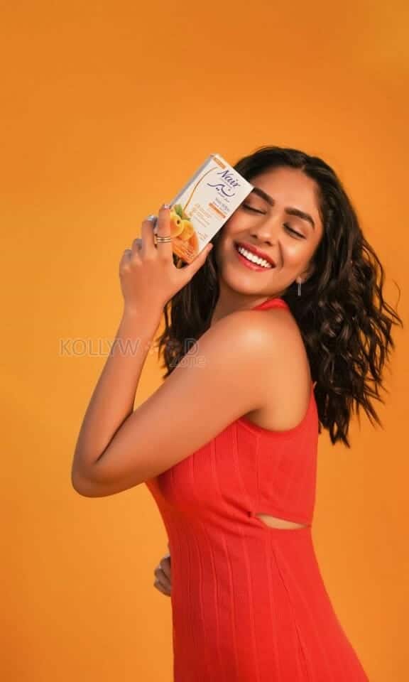 Nair Brand Ambassador Mrunal Thakur Photos 03