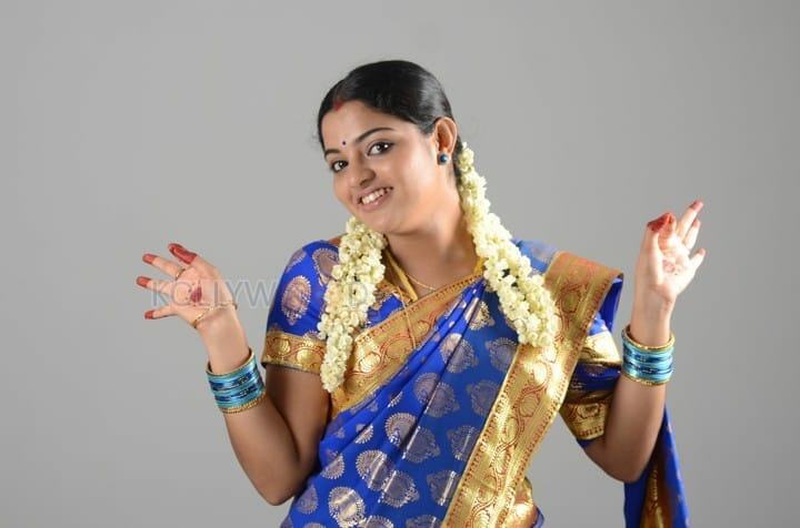 Panjumittai Movie Heroine Nikhila Vimal Stills