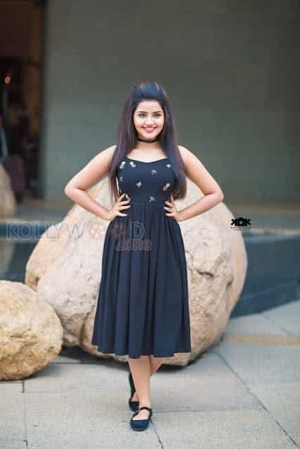 Pretty Actress Anupama Parameshwaran Photos