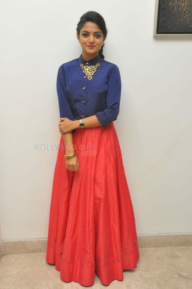 Ranga Movie Heroine Nikhila Vimal Photos