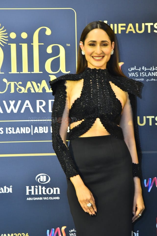 Sexy Pragya Jaiswal at IIFA Utsavam Press Conference Meet Stills 06