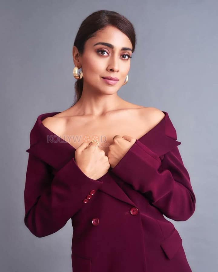 Sexy Shriya Saran in a Chic Purple Pantsuit Photos 04