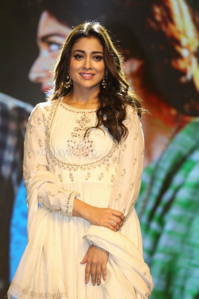 Shriya Saran At Gayathri Audio Launch Photos