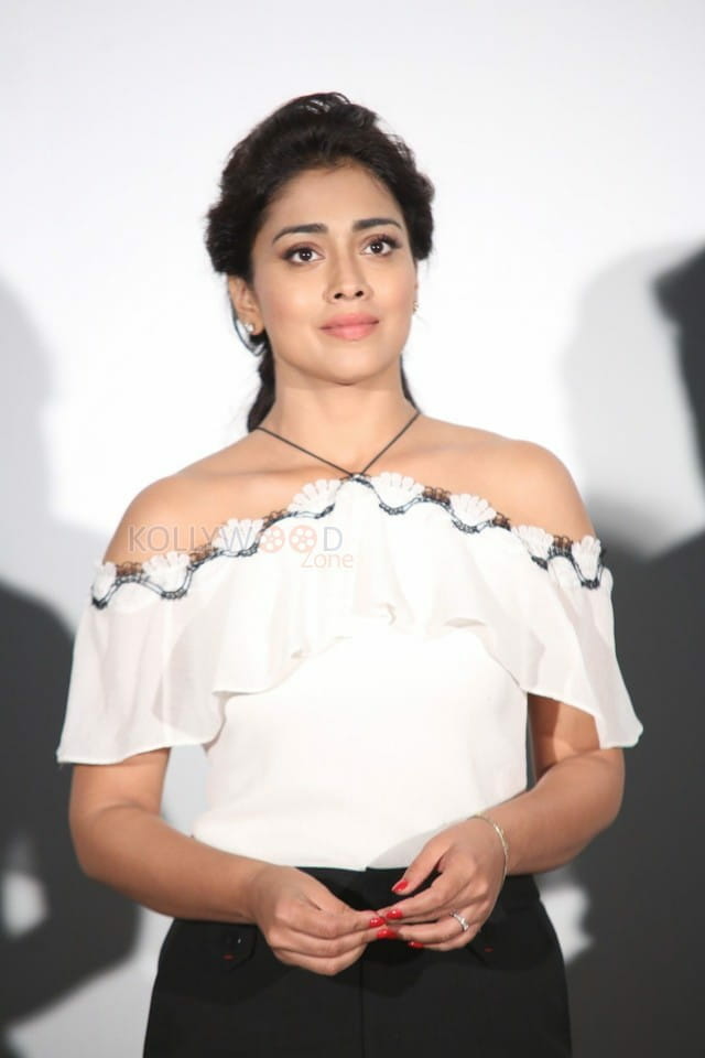 Shriya Saran At Veera Bhoga Vasantha Rayalu Trailer Launch Photos