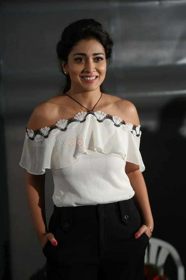 Shriya Saran At Veera Bhoga Vasantha Rayalu Trailer Launch Photos