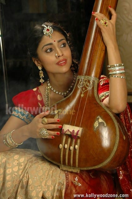 Shriya Saran Hot Pictures In Chandra Movie