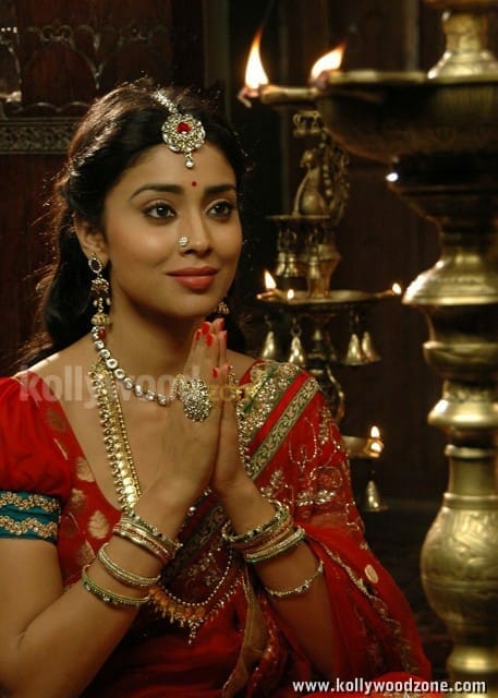 Shriya Saran Hot Pictures In Chandra Movie