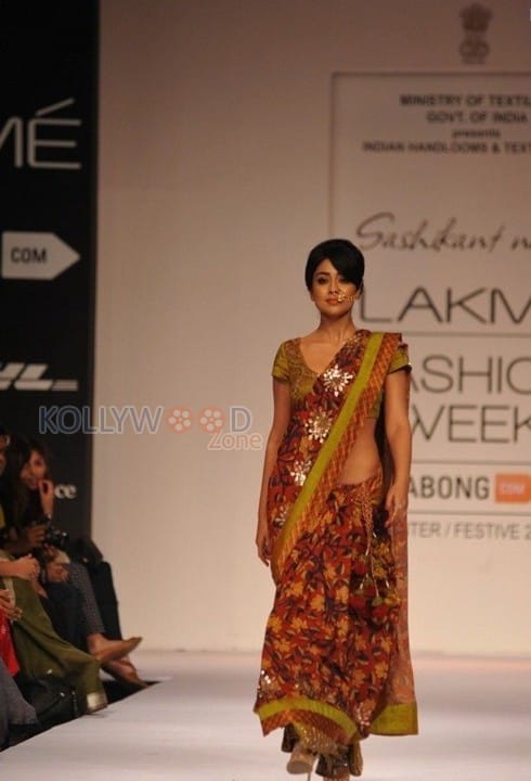 Shriya Saran Ramp Walk Photos