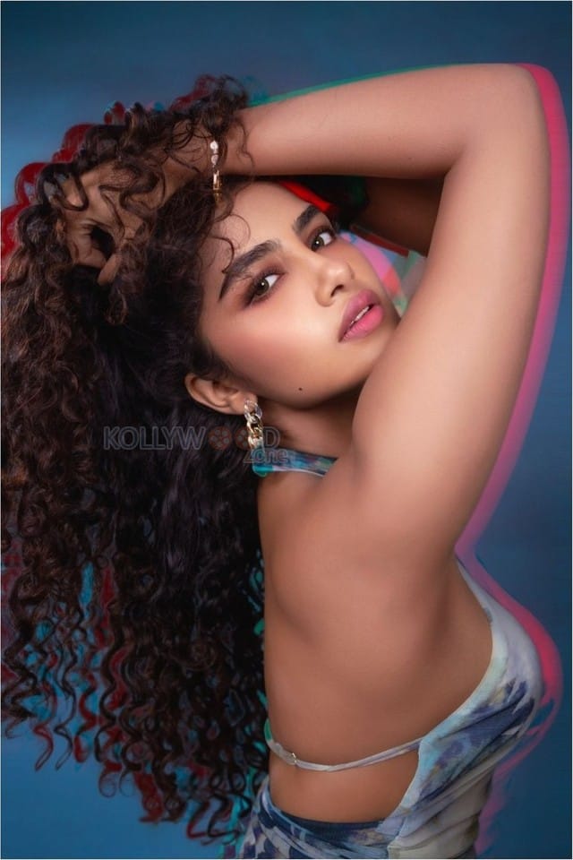 Stunning Anupama Parameswaran in a Sleeveless Backless Mini Bodycon Dress with a Halter Neckline Photos 07