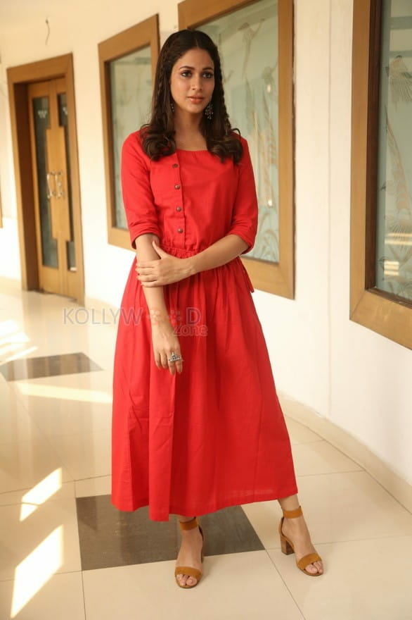 Tamil Actress Lavanya Tripathi Photoshoot Pictures