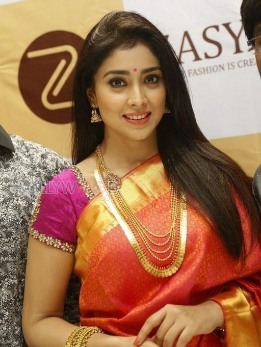 Tamil Actress Shriya Saran Stills