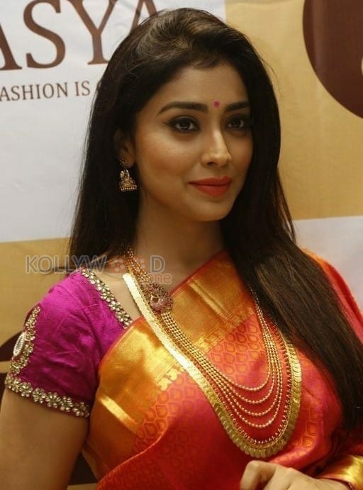 Tamil Actress Shriya Saran Stills