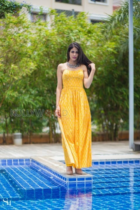 Telugu Actress Lavanya Tripathi New Photos